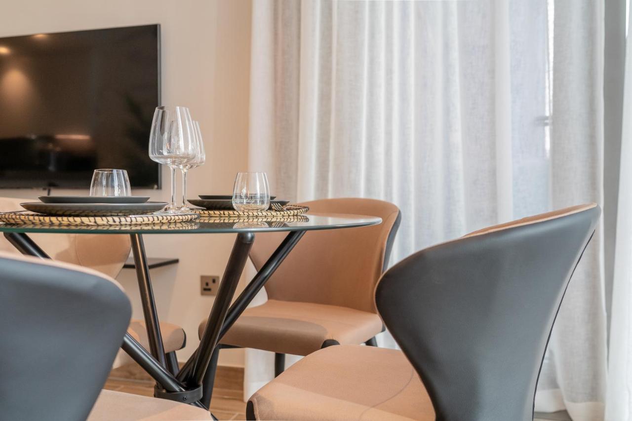 Desert Living Luxury Condo - Jumeirah Living Marina Gate Dubai Eksteriør billede